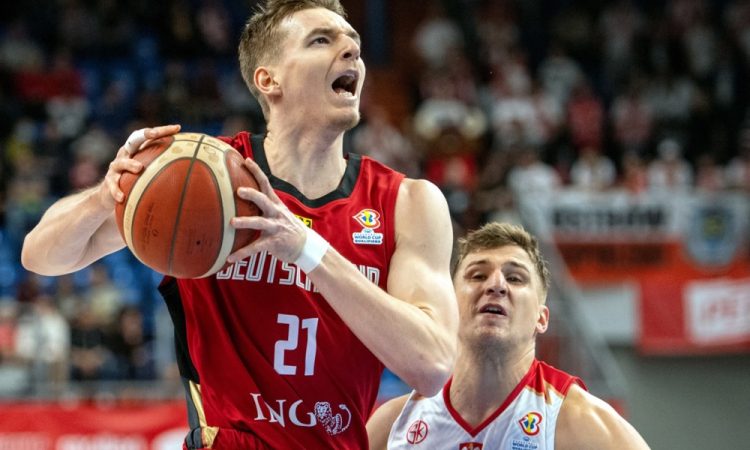 Cedevita Olimpija nemško okrepitev posodila turškemu klubu