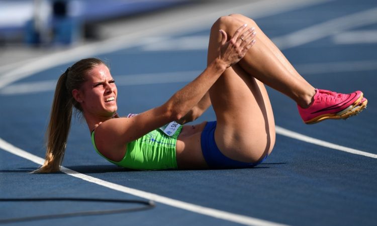 Anita Horvat v polfinalu SP, Martina Ratej izpadla