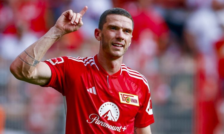 Dortmundčanom le točka pri Bochumu, na vrhu Union Berlin