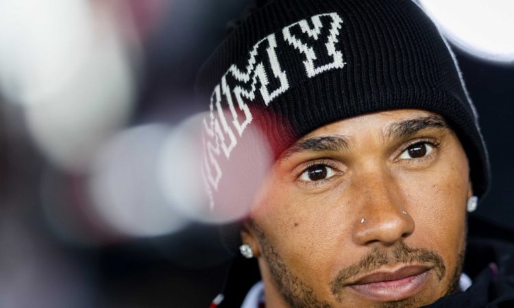 Hamilton in Russell z Mercedesom vsaj do konca leta 2025