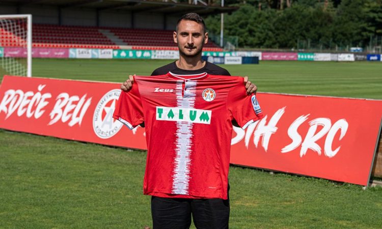 Tin Matić med rdeče-bele