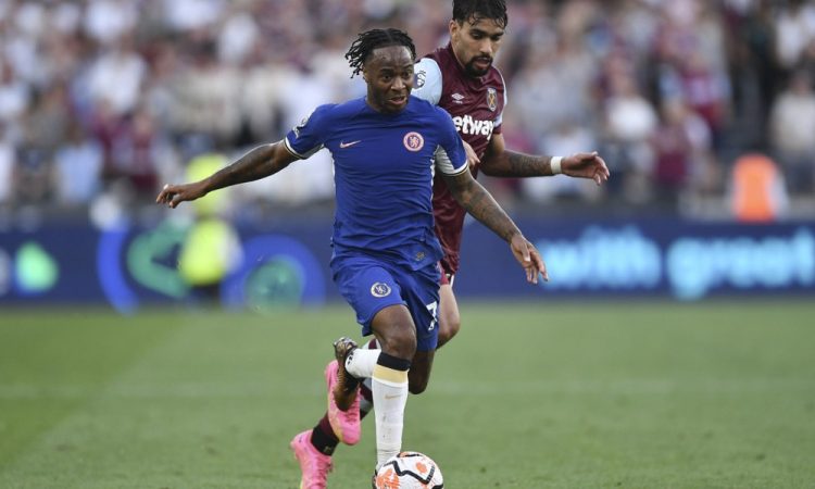 West Ham z zmago začasno na vrh