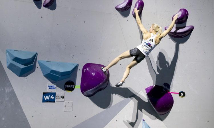 V Kopru najboljši športni plezalci na svetu na čelu z Janjo Garnbret