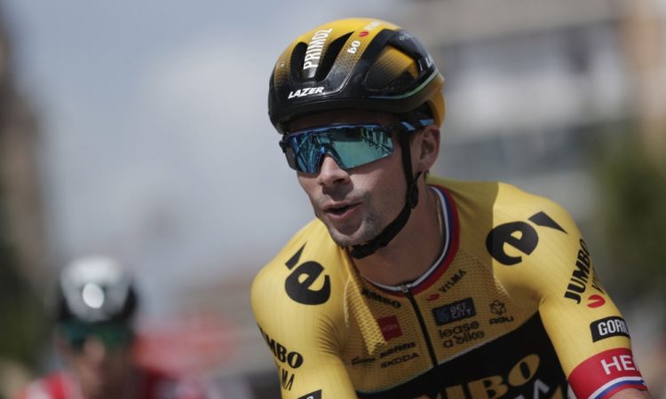 Trojna zmaga Jumbo-Visme, etapa Vingegaardu, Roglič tretji, Evenepoel omagal