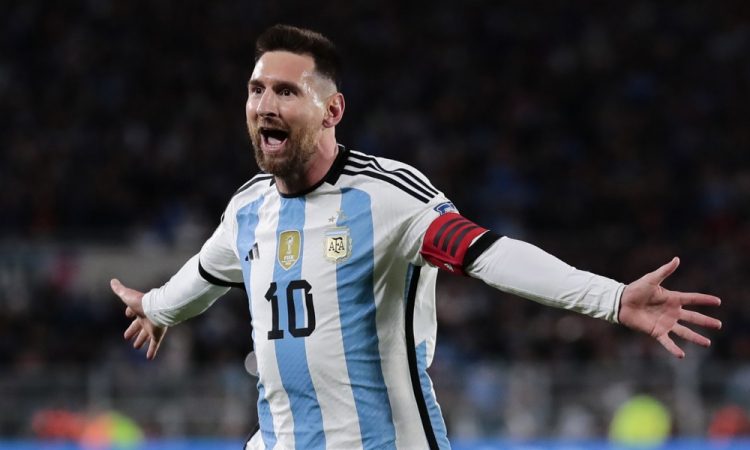 Messi s prostega strela Argentini prinesel uvodno zmago v kvalifikacijah za SP