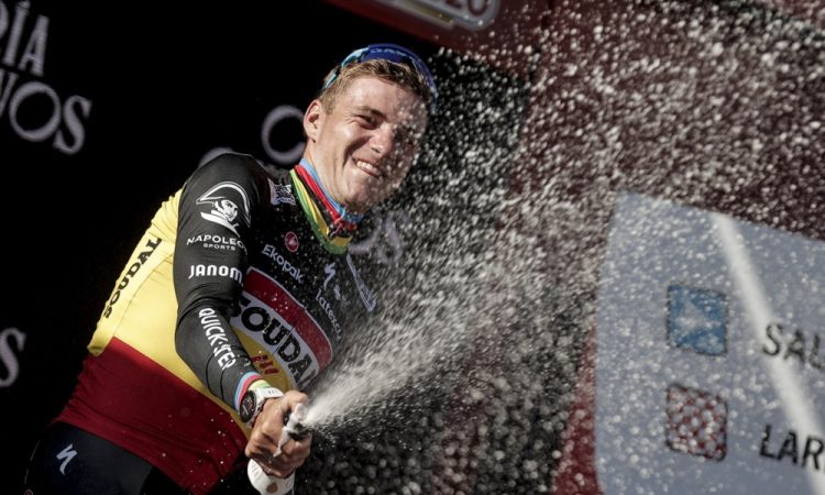 Evenepoel po črnem petku do etapne zmage, med favoriti brez sprememb