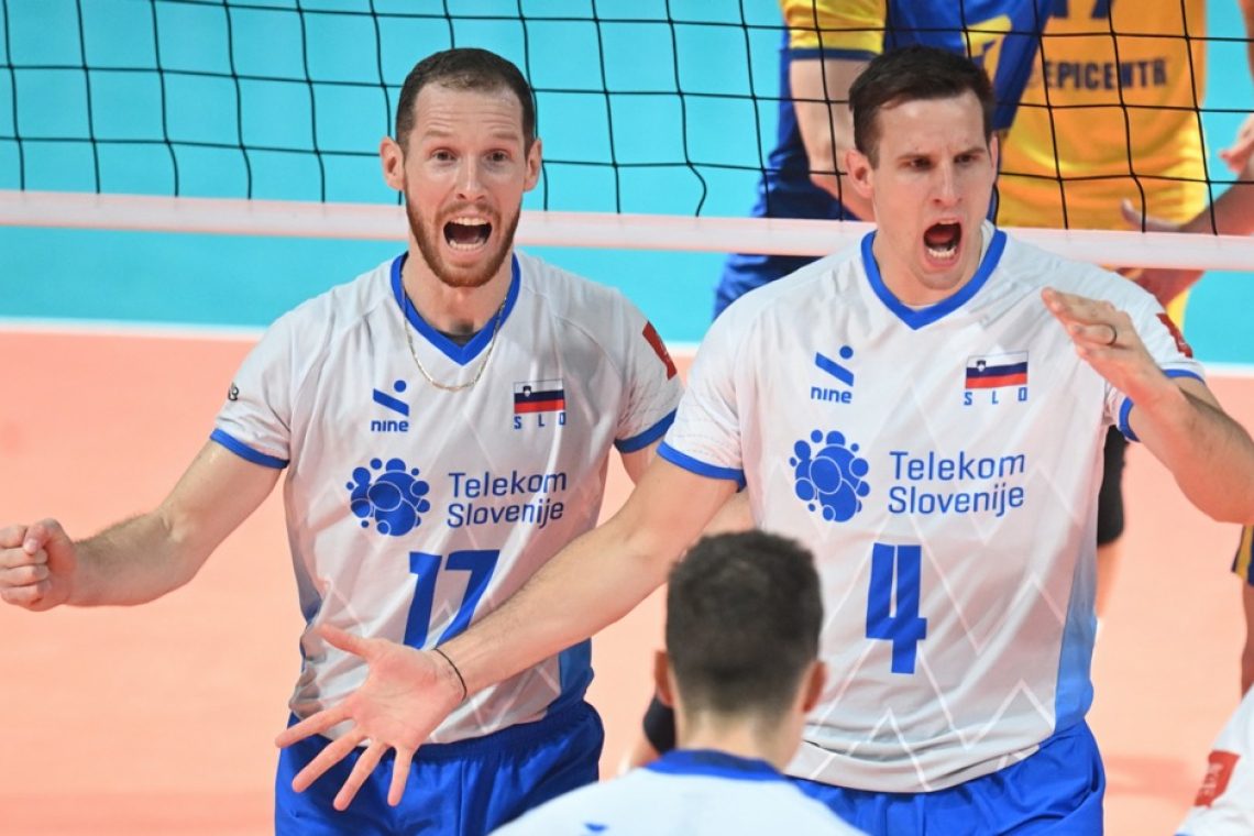 Slovenski odbojkarji z zmago nad Ukrajino v polfinalu EP