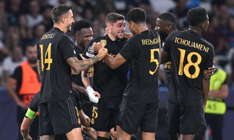Real zmagal v Neaplju, United izgubil z Galatasarayem, težave Bayerna v Koebenhavnu