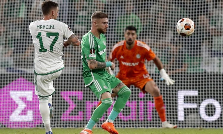 Zmaga Sturma, Panathinaikos kljub remiju na vrhu skupine
