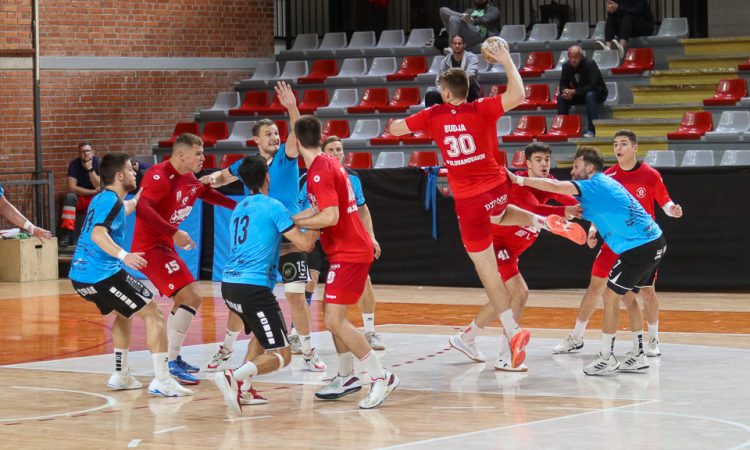 Rokometaši ormoškega Jeruzalema so v 5. krogu lige NLB v gosteh premagali LL Grosist Slovan s 30:28
