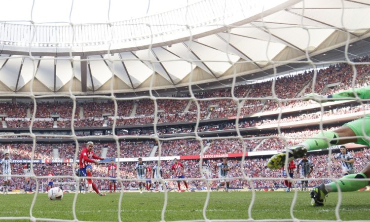 Atletico Madrid ohranil serijo zmag z enajstmetrovko v 89. minuti