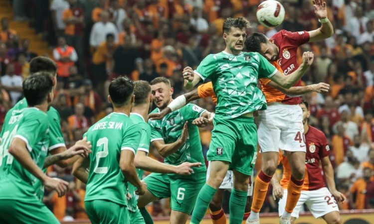 Olimpija še nima novega trenerja