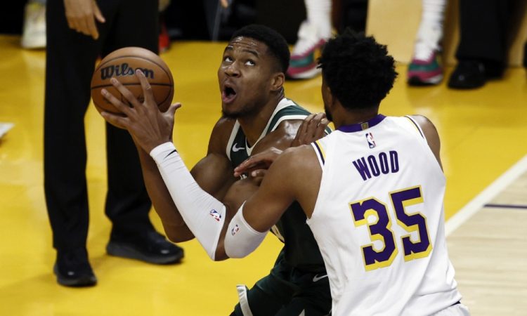 Antetokounmpo podaljšal z Milwaukeejem
