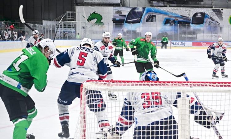 Hokejisti SŽ Olimpije so izgubili s Fehervarjem s 3:4 