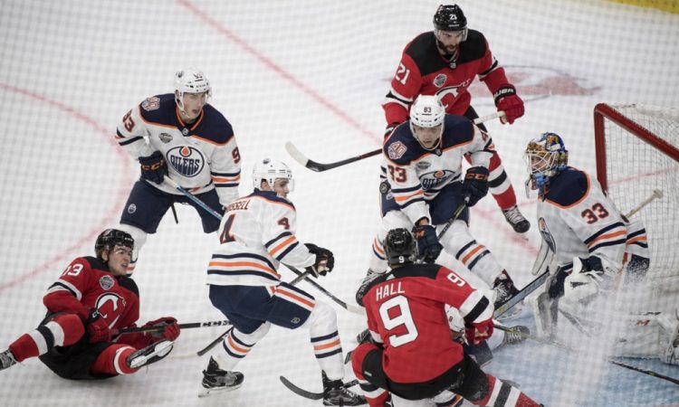 Edmonton pred 55.000 gledalci do zmage v bitki za Alberto