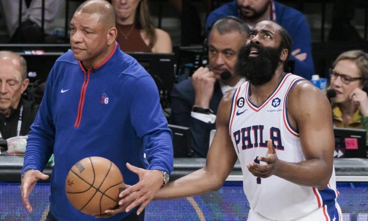 Harden bo združil moči z Leonardom in Georgeom pri Clippers