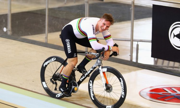 Hoogland postavil svetovni rekord v vožnji na kilometer