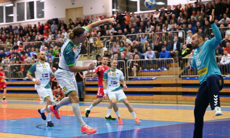Slovenski rokometaši po sijajni končnici strli odpor Srbov