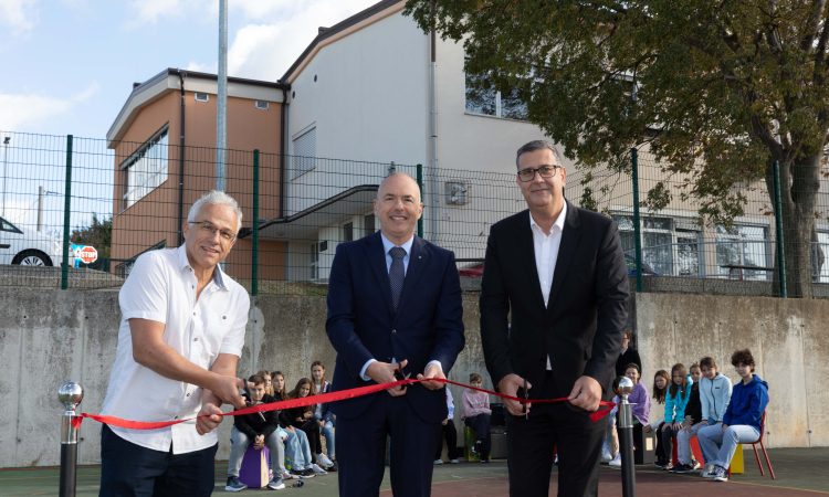 Uspešno zaključena odprava škode na OŠ Šmarje pri Kopru