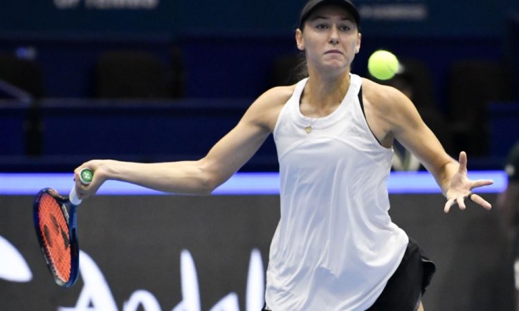 Slovenija po porazu Kaje Juvan zaostaja v polfinalu pokala BJK