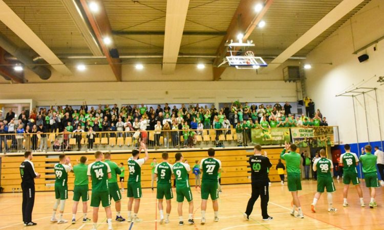 Rokometaši trebanjskega Trima so v gosteh premagali Škofljico s 30:24