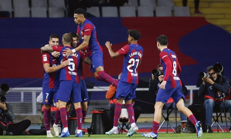Barca spet dve točki za Realom in štiri za Girono