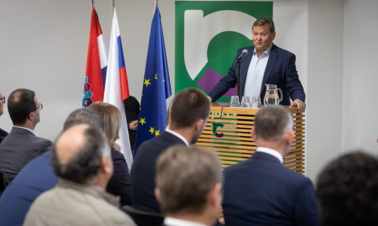 Odprtje prvega sedeža Evropskega združenja za teritorialno sodelovanje v Sloveniji