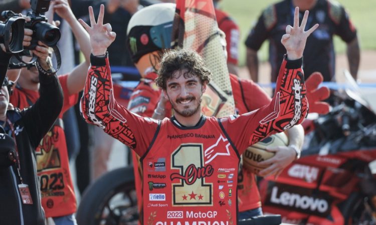 Bagnaia v Valenciji slavil zmago in naslov svetovnega prvaka