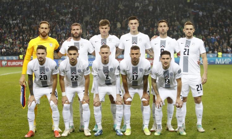 Argentinci pred Francozi, slovenski nogometaši 54.