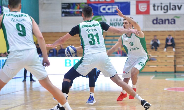 Košarkarji Rogaške so v zaostali tekmi 9. kroga lige Nova KBM premagali Krko s 84:80