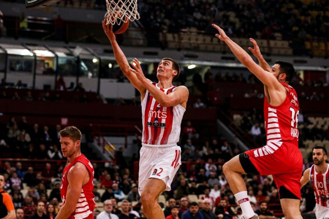 Crvena zvezda ostaja brez zmage v gosteh, Barcelona zapravila 16 točk prednosti