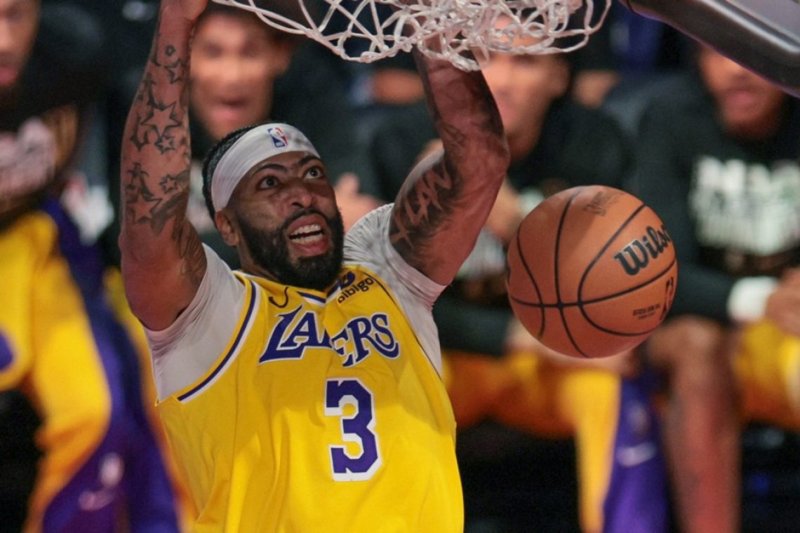 Lakers in Pacers v finalu novega pokalnega turnirja v NBA