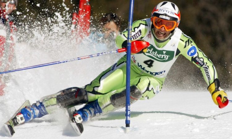 Kunc bo v ženski ekipi za slalom in veleslalom zamenjal Koštomaja