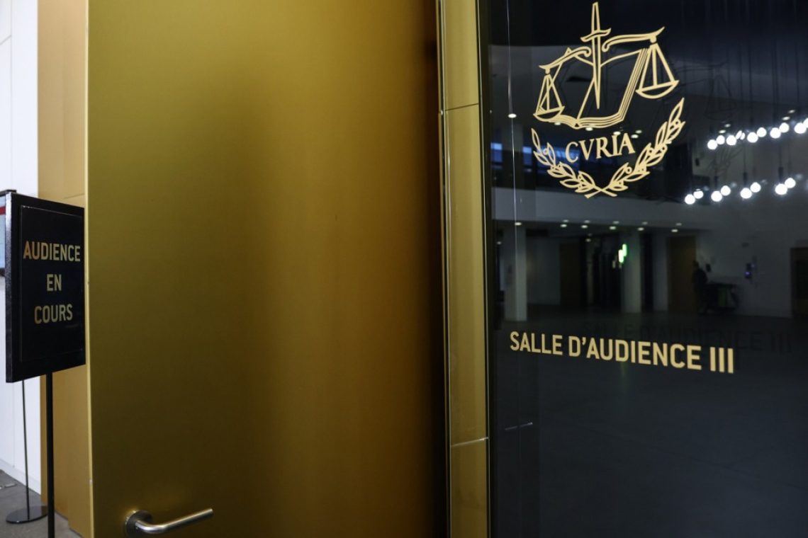 Pravilo Uefe o domačih igralcih je morda v nasprotju z zakonodajo EU