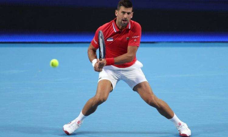 Đoković sezono začel z dvema zmagama, Nadal ob vrnitvi poražen