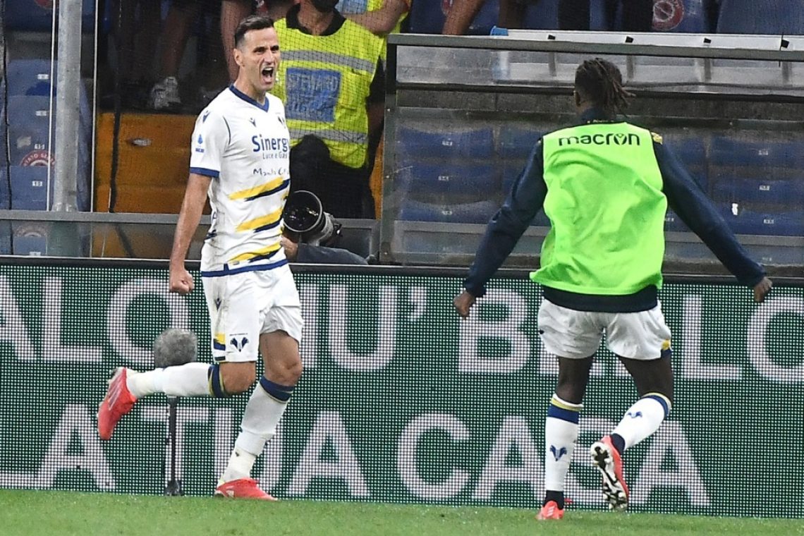 Nikola Kalinić v dresu Verone