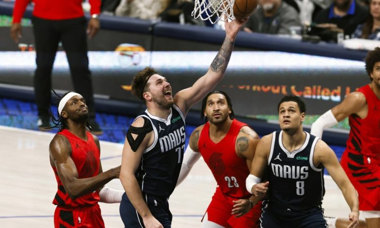 Dončić z 41 točkami popeljal Dallas do zmage nad Portlandom