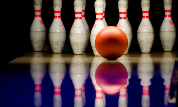 Predsednica Pirc Musar podprvakinja v bowlingu med mešanimi ekipami