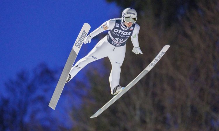 Kos še na drugi tekmi zapovrstjo na zmagovalnem odru