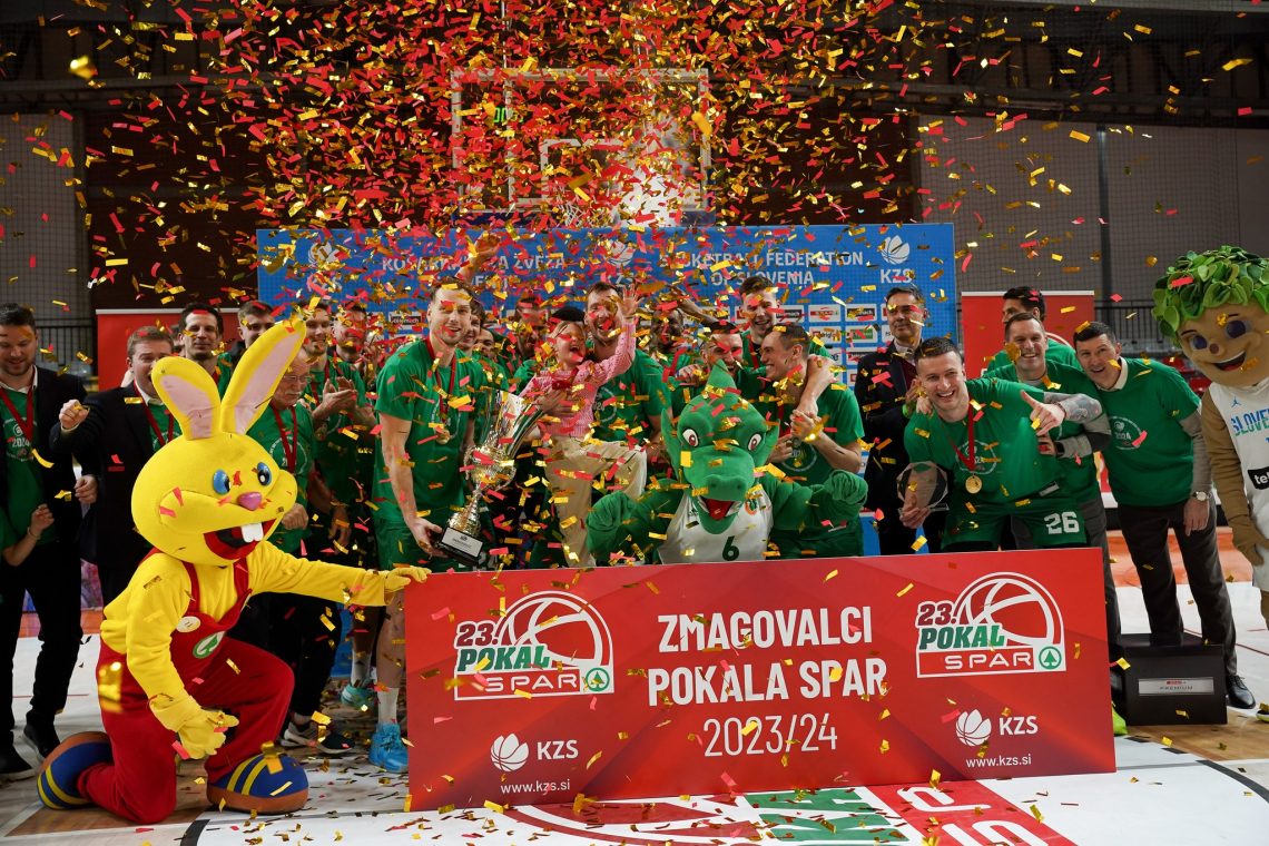 Košarkarji Cedevite Olimpije 23. prvaki pokala Spar