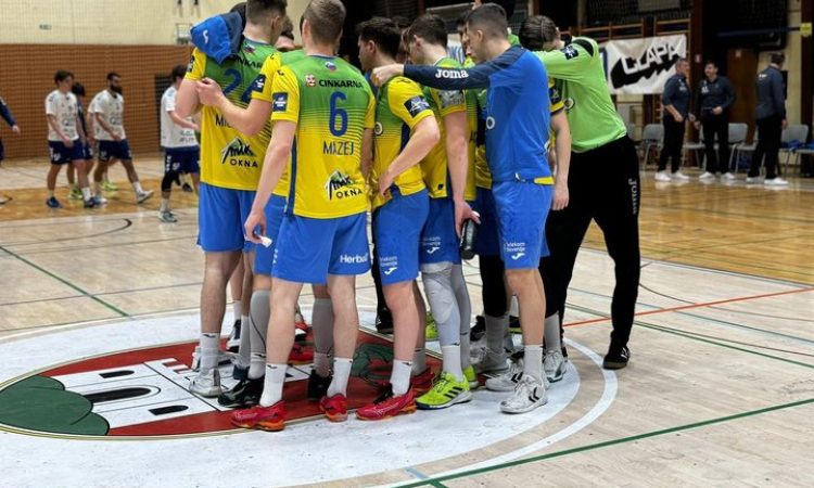  Rokometaši Celja Pivovarne Laško so v 16. krogu lige NLB v gosteh premagali Ljubljano s 37:30 