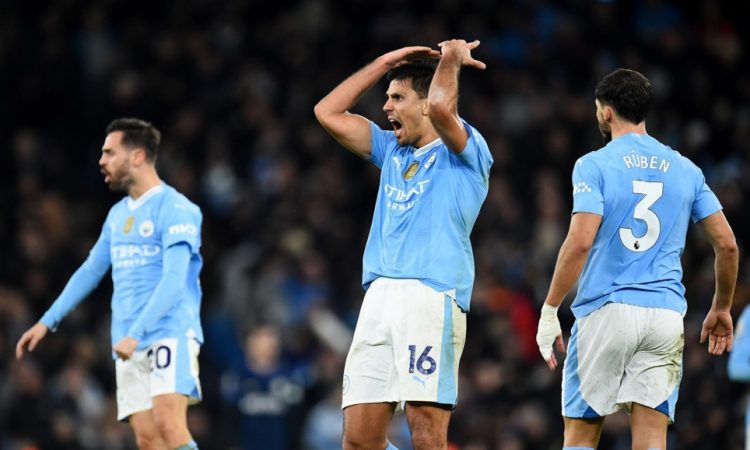 City še naprej diha za ovratnik Liverpoolu