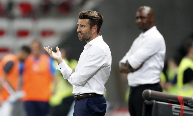 Le Havre v izdihljajih ob točko proti Reimsu