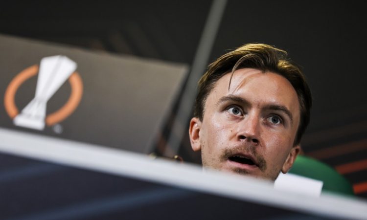 Švedski nogometa Olsson po nezavesti v bolnišnici