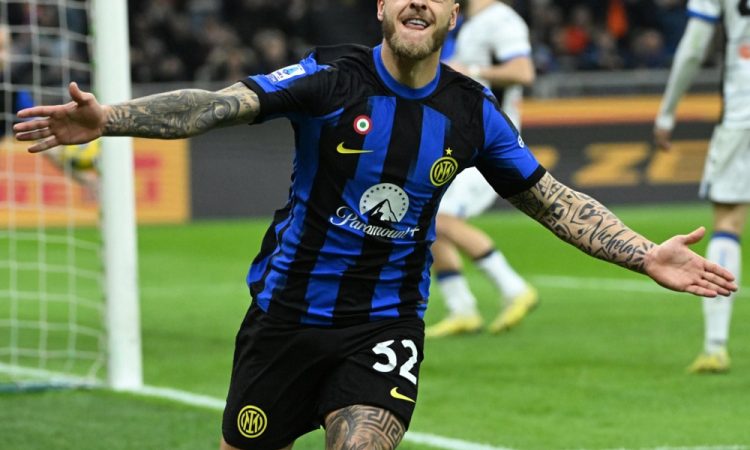 Inter po zmagi na zaostali tekmi do prednosti 12 točk