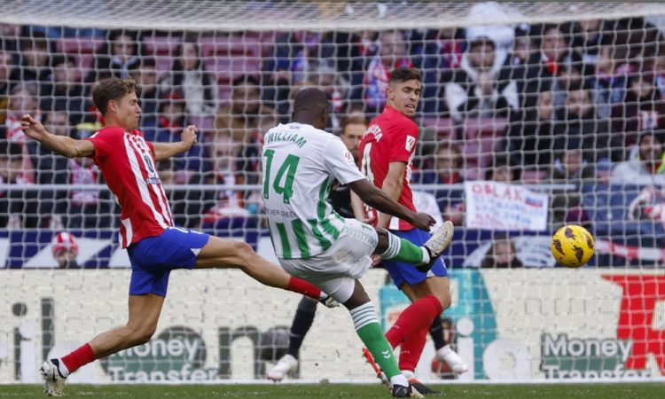 Oblak zagotovil tri točke Atleticu na tekmi z Betisom 