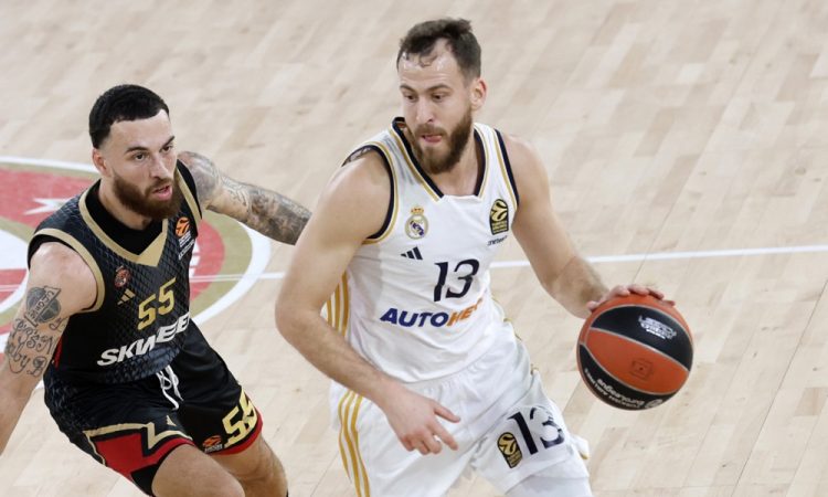 Mike James najboljši strelec v zgodovini evrolige