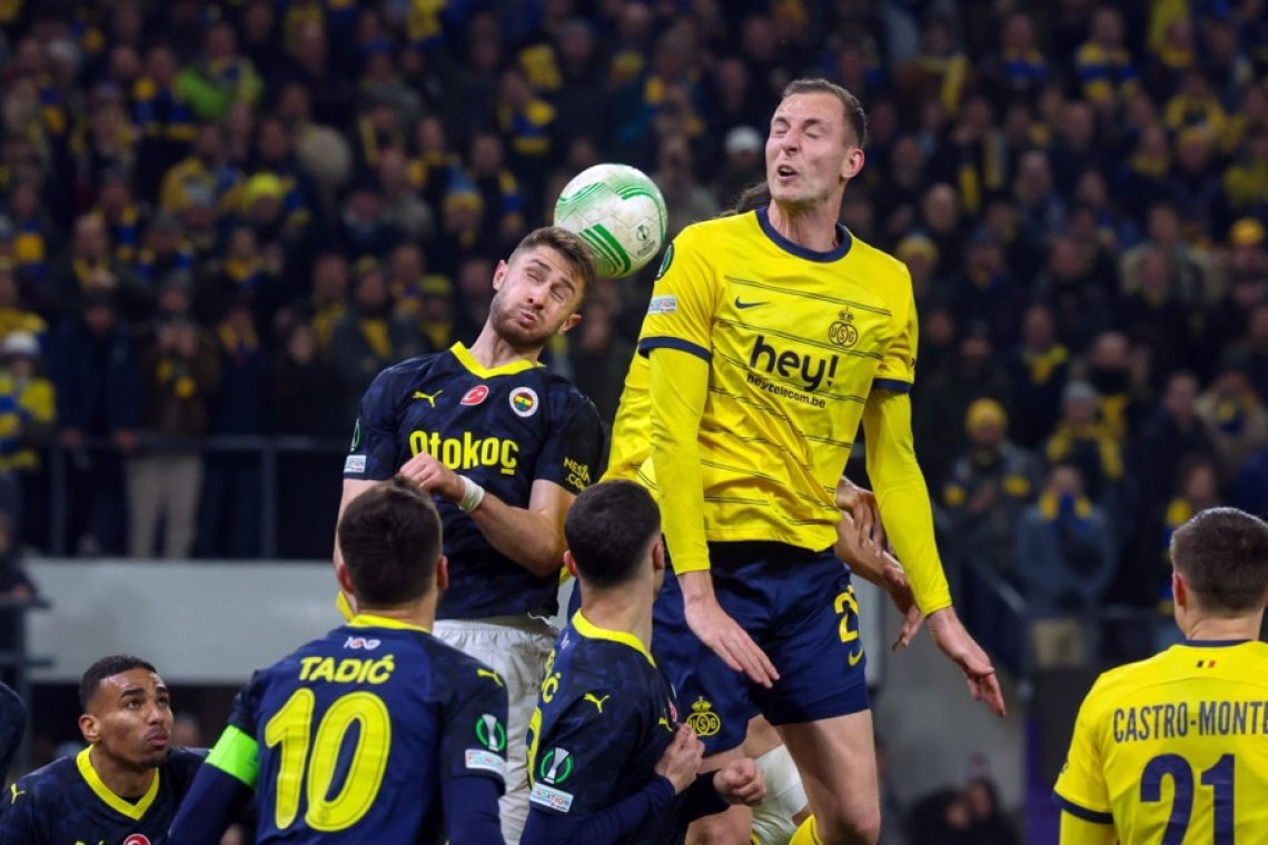 Visoka zmaga Fenerbahčeja, poraz Sturma