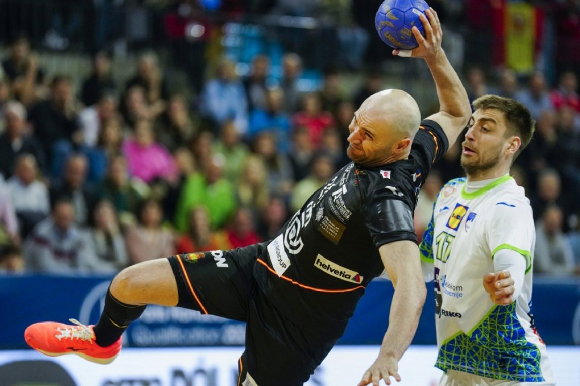 Slovenski rokometaši izgubili s Španci, odločitev o Parizu v nedeljo