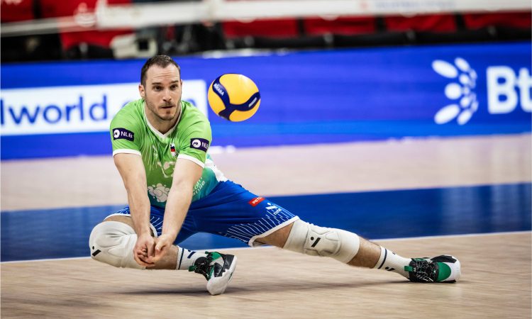 Slovenski odbojkarji nadigrali olimpijske prvake